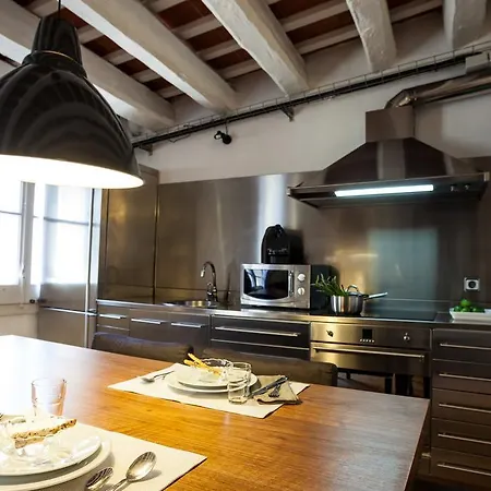 Gothic Apartment Barcelona